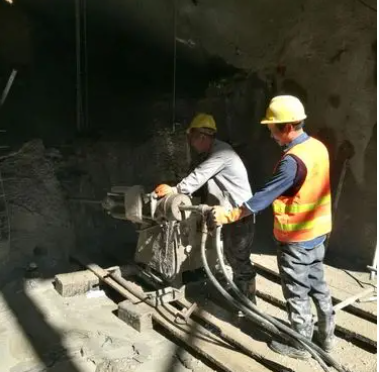 罗定水下抗分散灌浆料特点 水下不分散注浆料介绍